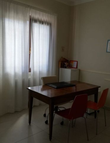 Ufficio in commerciale in Via Maggiore Marcantonio Bragadin