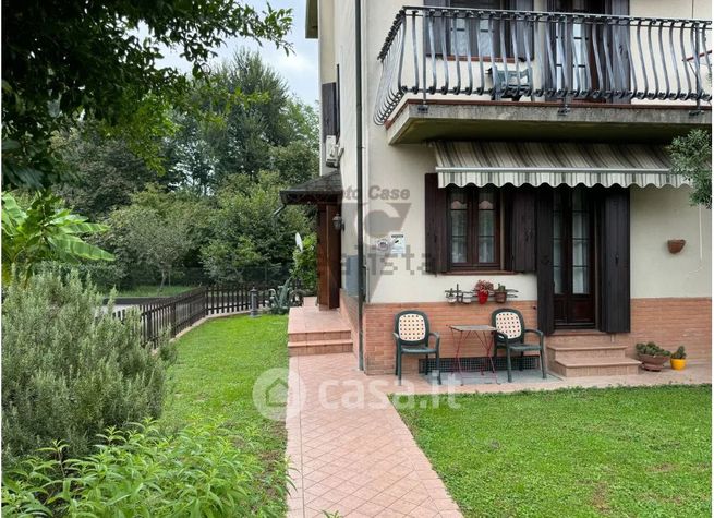 Casa indipendente in residenziale in Via Gobbi