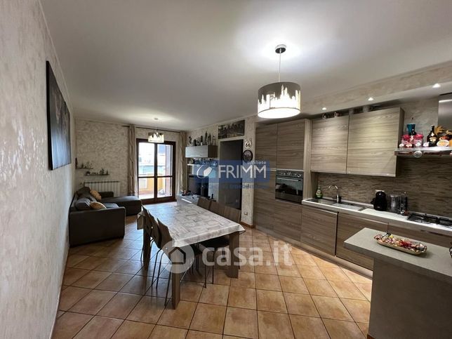 Appartamento in residenziale in Via di Valle Onica