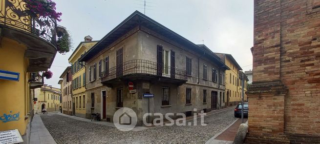 Casa indipendente in residenziale in Via Palestro 19