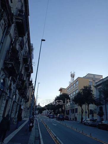 Negozio/locale commerciale in commerciale in Corso Cavour 58