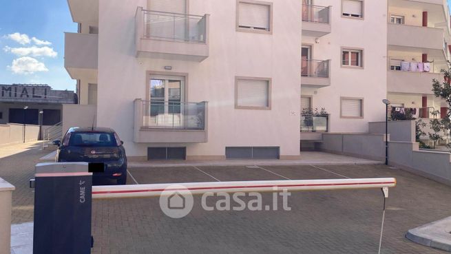 Appartamento in residenziale in Via Madonnina 1