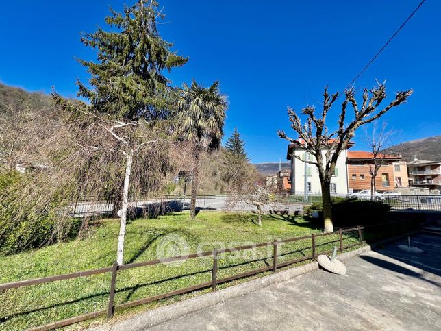 Attivitã /licenza (con o senza mura) in commerciale in Via Brancilione 38