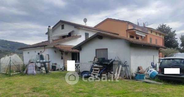 Appartamento in residenziale in Via di Campo 80