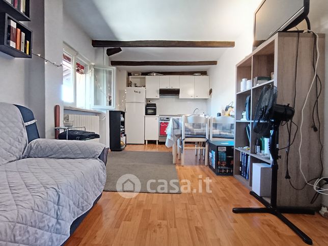 Appartamento in residenziale in Via Muratori 39