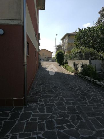 Appartamento in residenziale in Via Monte Sillara 4