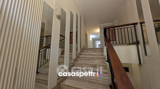 Ufficio in commerciale in Via Bonaventura Palamolla 29