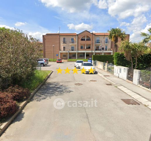 Appartamento in residenziale in Via 5 Martiri