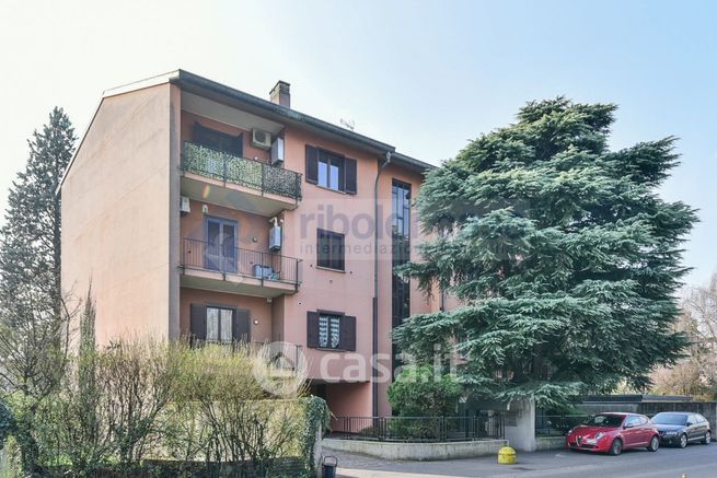 Attico/mansarda in residenziale in Via Como
