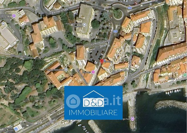 Box/posto auto in residenziale in Via Nizza