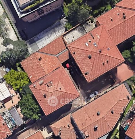 Ufficio in commerciale in Via Carlo Alberto Pizzardi