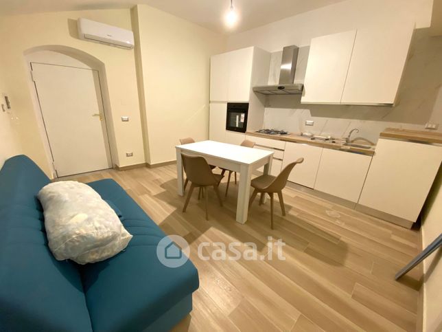 Appartamento in residenziale in Via SAN FRANCESCO A PATRIA 189
