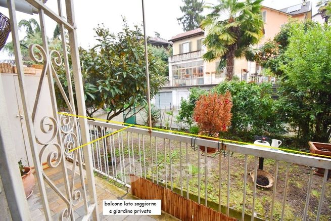 Appartamento in residenziale in Via Sabaudia 23