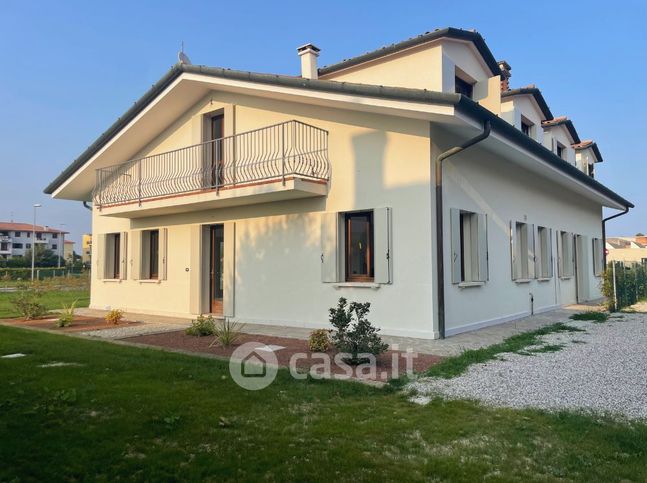 Casa bi/trifamiliare in residenziale in Via Paganini 2