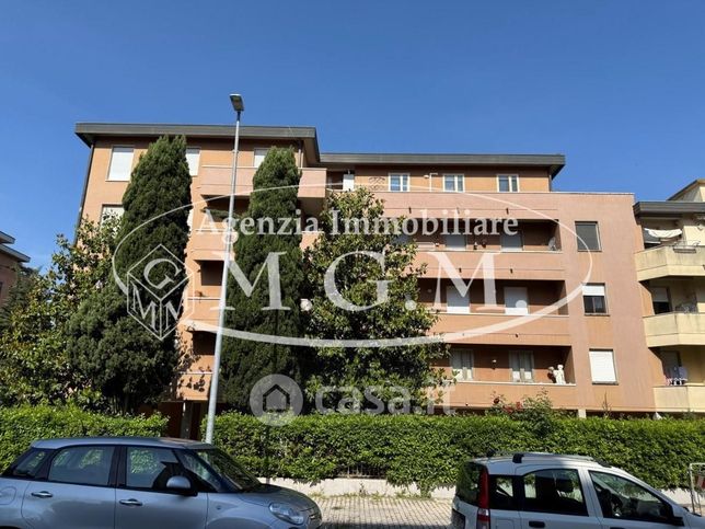 Attico/mansarda in residenziale in Via Genova 56025