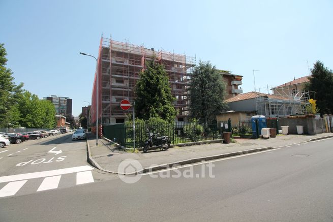 Box/posto auto in residenziale in Via Maggiore Giuseppe Galliano
