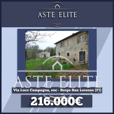 Rustico/casale in residenziale in Viale IV Novembre