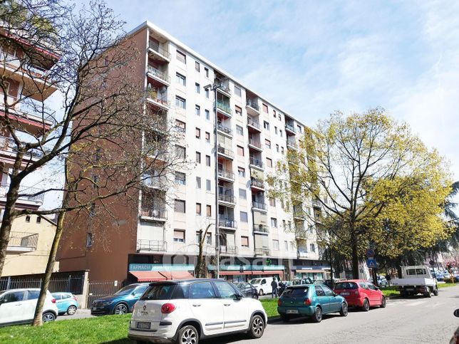 Appartamento in residenziale in Via Monte Cervino 2