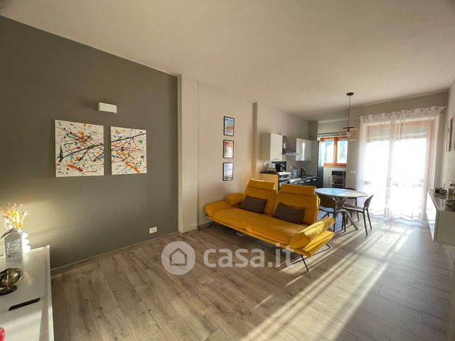 Appartamento in residenziale in Via Mascagni 6