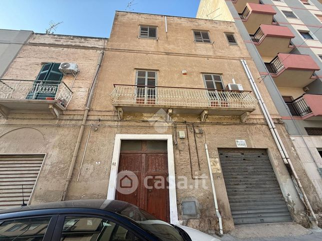 Appartamento in residenziale in Via Salvatore Lonero 62
