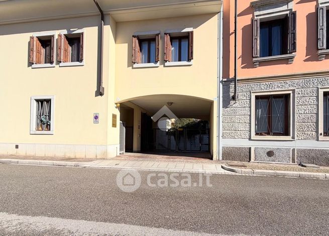 Appartamento in residenziale in Via Cisis 54