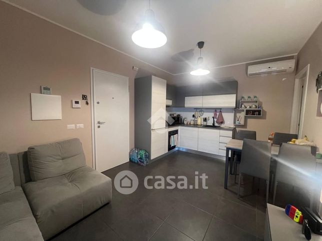 Appartamento in residenziale in Via A. Pertini 5