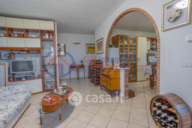 Appartamento in residenziale in Via del Colle
