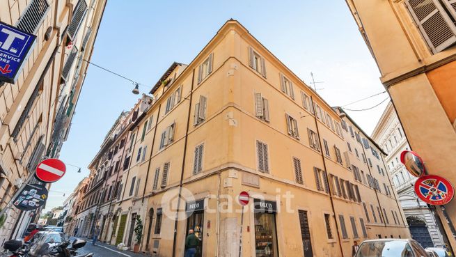 Appartamento in residenziale in Via del Boschetto 21