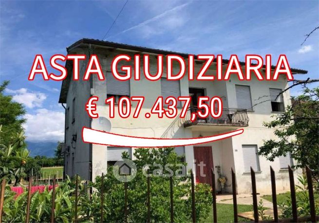 Appartamento in residenziale in Via Cacciatora 26