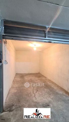 Box/posto auto in residenziale in Via Sterope