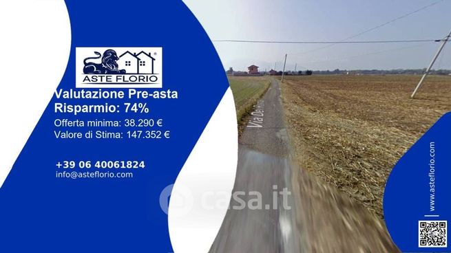 Terreno agricolo in commerciale in Via dei Romani