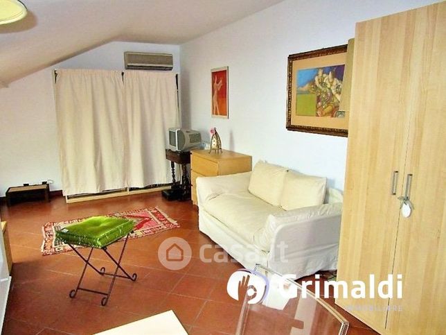 Appartamento in residenziale in Viale Cirene