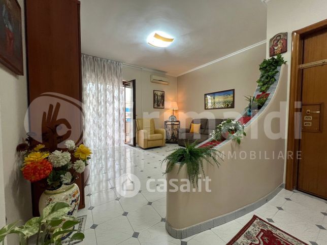 Appartamento in residenziale in Via Alessio Russo 5
