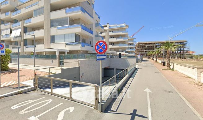 Box/posto auto in residenziale in 