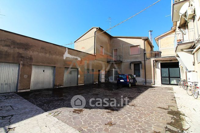 Appartamento in residenziale in Via Giacomo Vighi 39