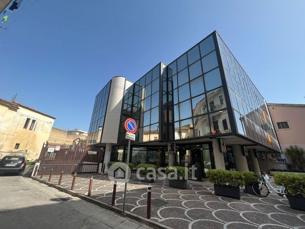 Ufficio in commerciale in Via Santa Croce 13