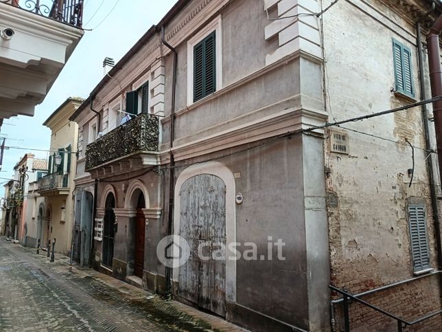 Appartamento in residenziale in Via Camillo Benso Conte di Cavour 22