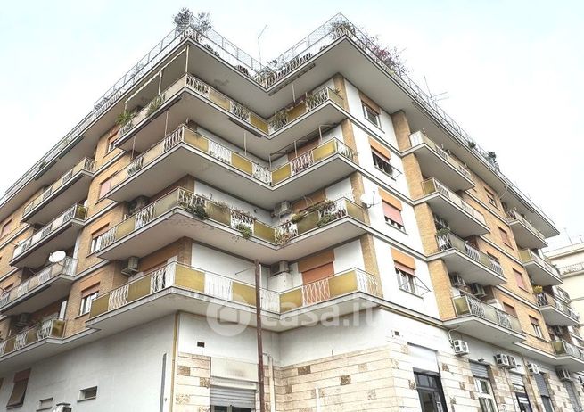 Appartamento in residenziale in Via Vittorio Spinazzola