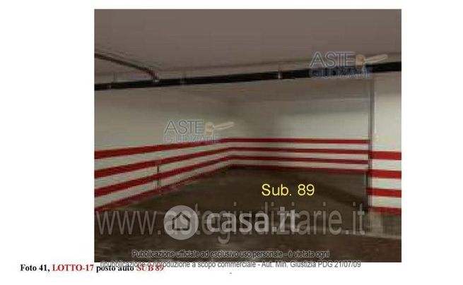 Garage/posto auto in residenziale in 