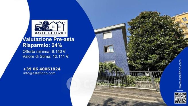 Box/posto auto in residenziale in Via Gardenie 11