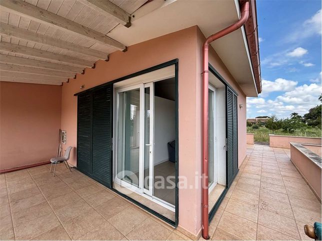 Casa bi/trifamiliare in residenziale in Via Palla