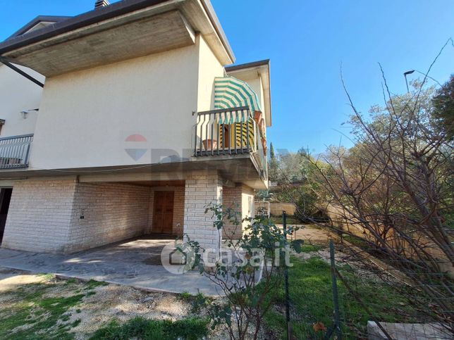 Casa indipendente in residenziale in LocalitÃ  Collecchio 16
