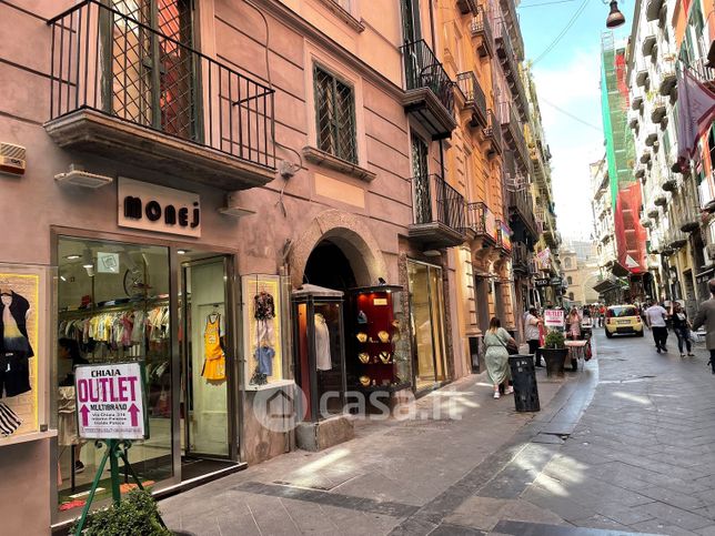 Appartamento in residenziale in Via Chiaia 41