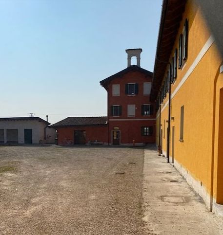 Rustico/casale in residenziale in Strada di Sopra 141