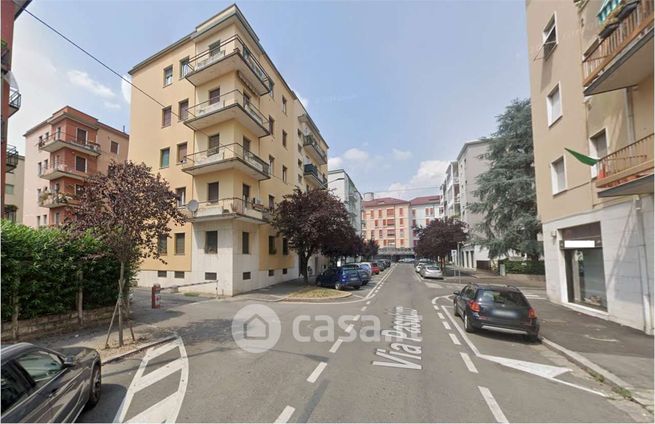 Appartamento in residenziale in Via Pasubio 29