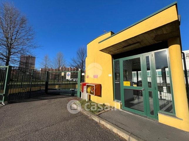 Box/posto auto in residenziale in Via Lucerna 8