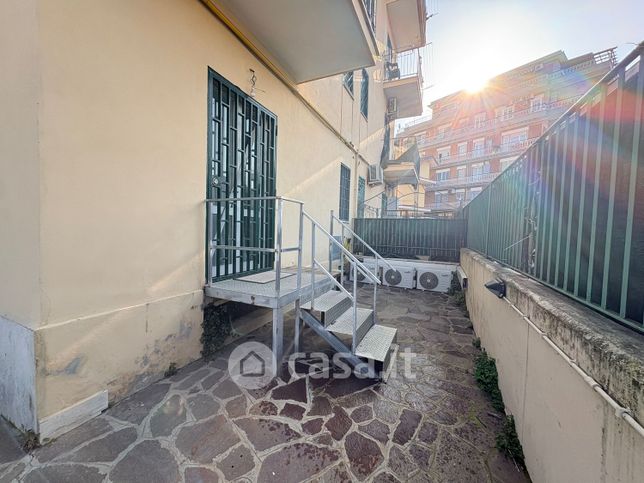 Ufficio in commerciale in Viale di Marino 8