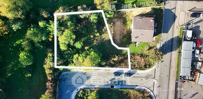 Terreno edificabile in residenziale in Località Boschi Perette 13