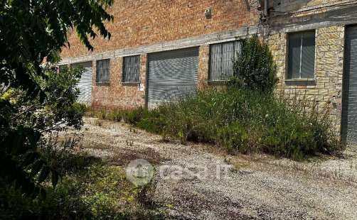 Capannone in commerciale in Strada Provinciale 87