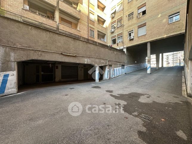 Garage/posto auto in residenziale in Via Riccardo Zampieri 13